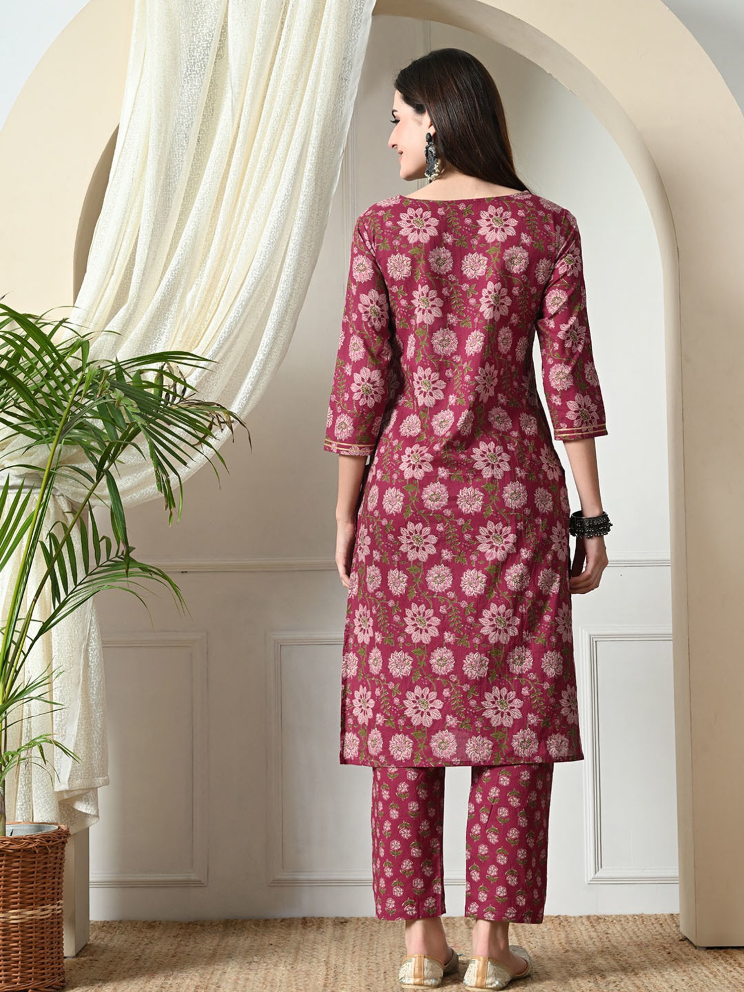 DECKEDUP Burgundy Cotton Embellished Kurta With Pants