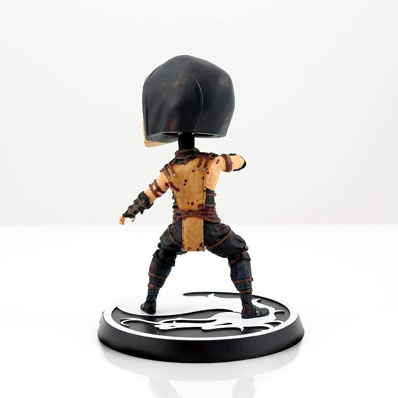 Mezco Toyz Mortal Kombat X Bloody Exclusive Scorpion 6 Inch Bobble Head Figure