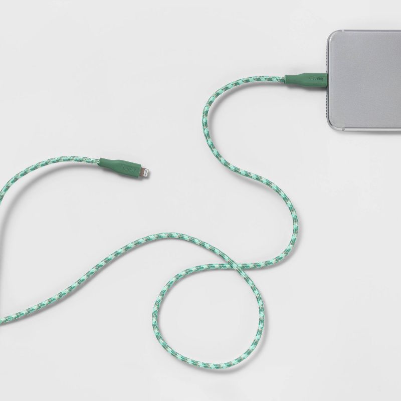 heyday™ 4' USB-C to Lightning Braided Cable – Evergreen
