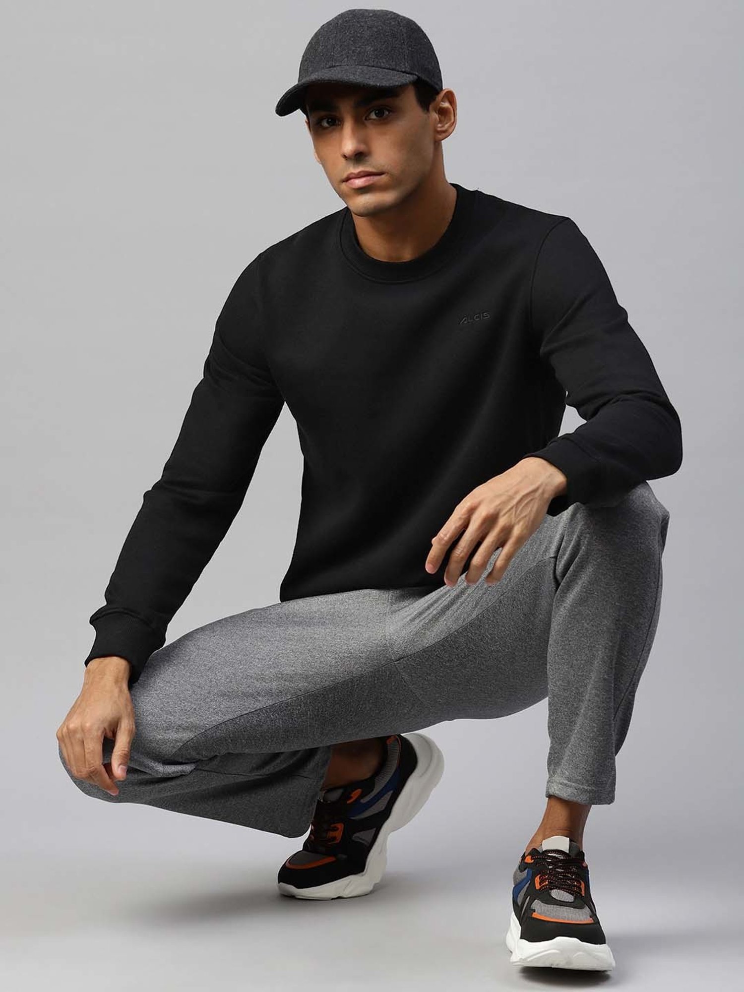 ALCIS Black Regular Fit Sweatshirt