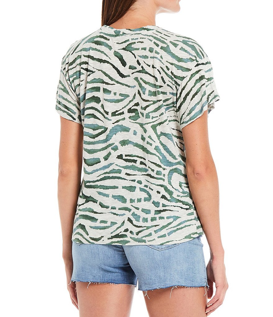 Democracy Animal Print Knit Crew Neck Drop Shoulder Sleeve Boyfriend Tee