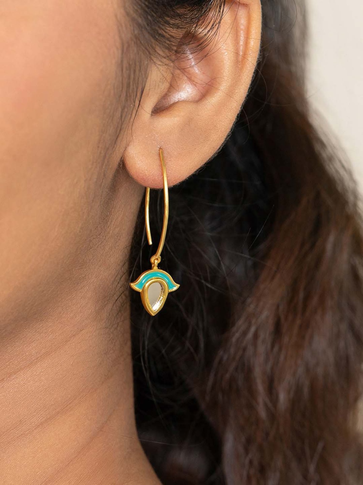 Clara 92.5 Sterling Silver Lily Earrings for Women