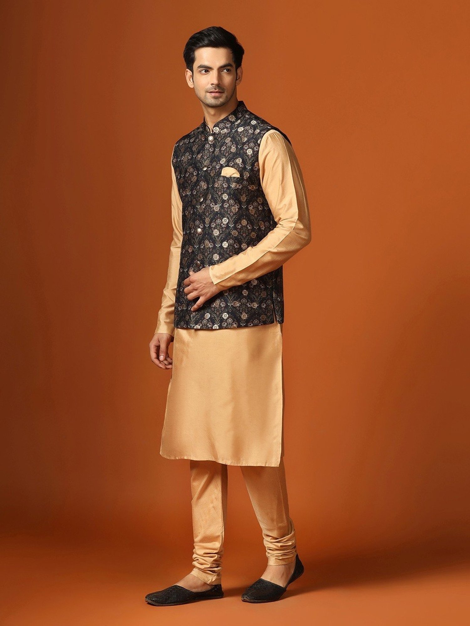 KISAH Black Regular Fit Printed Kurta Set With Jacket