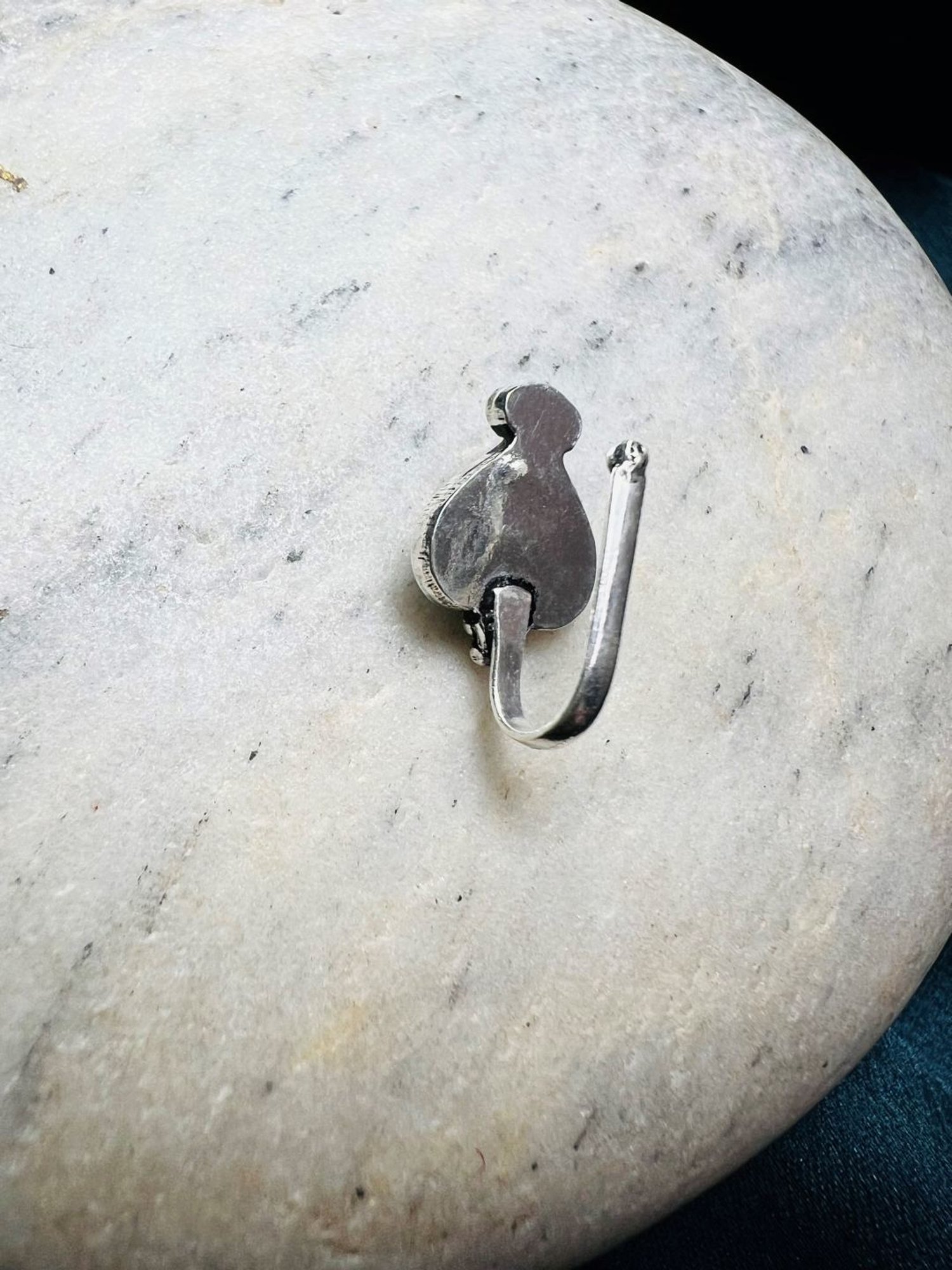 Zavya 92.5 Sterling Silver Floral Nosepin for Women