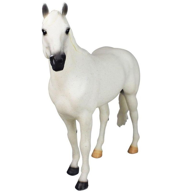 Breyer Animal Creations Breyer 1:9 Traditional Series Model Horse: Snowman (Show Jumper)