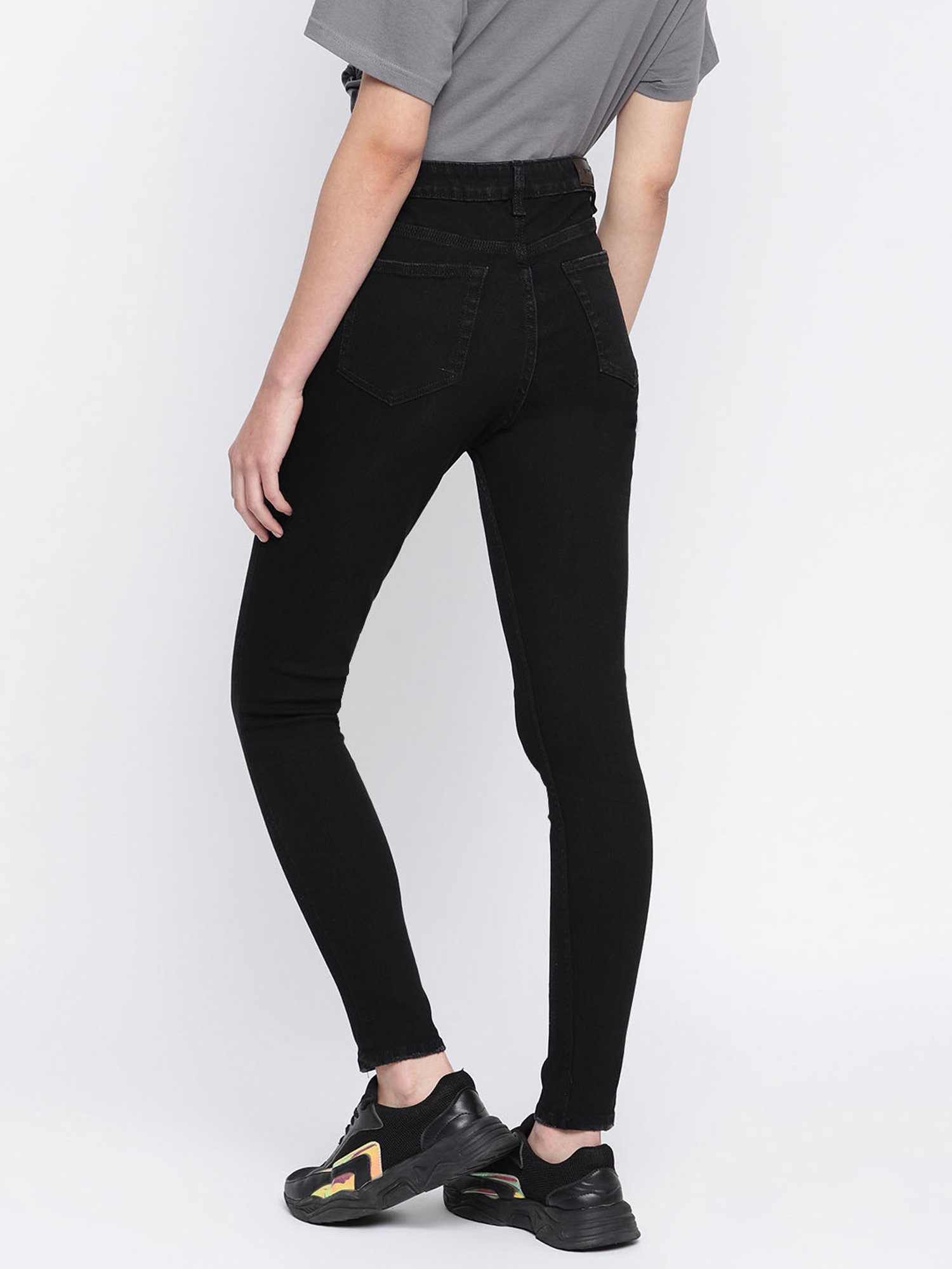 Tales & Stories Black Skinny Fit Jeans
