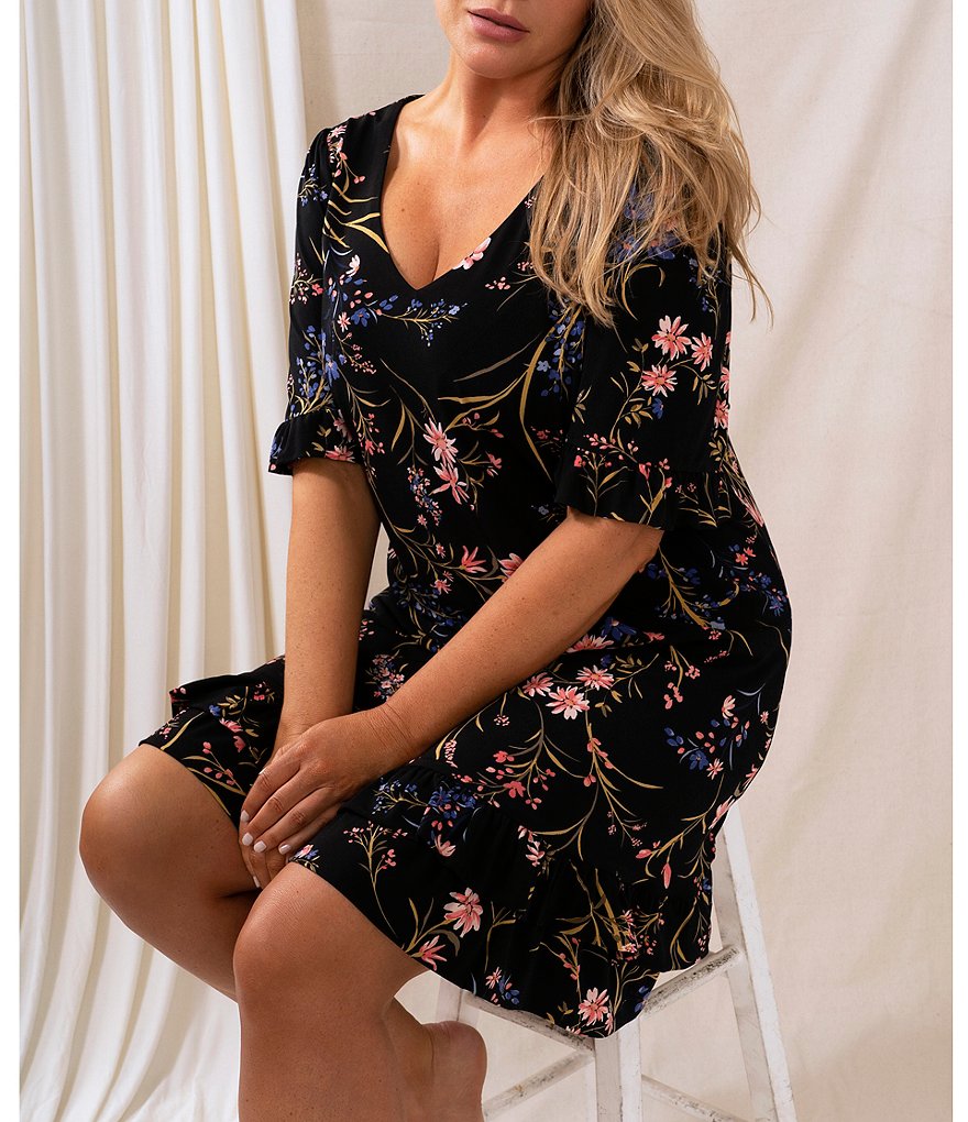 CeCe Plus Size V-Neck Ruffled Short Sleeve Floral Knit Dress