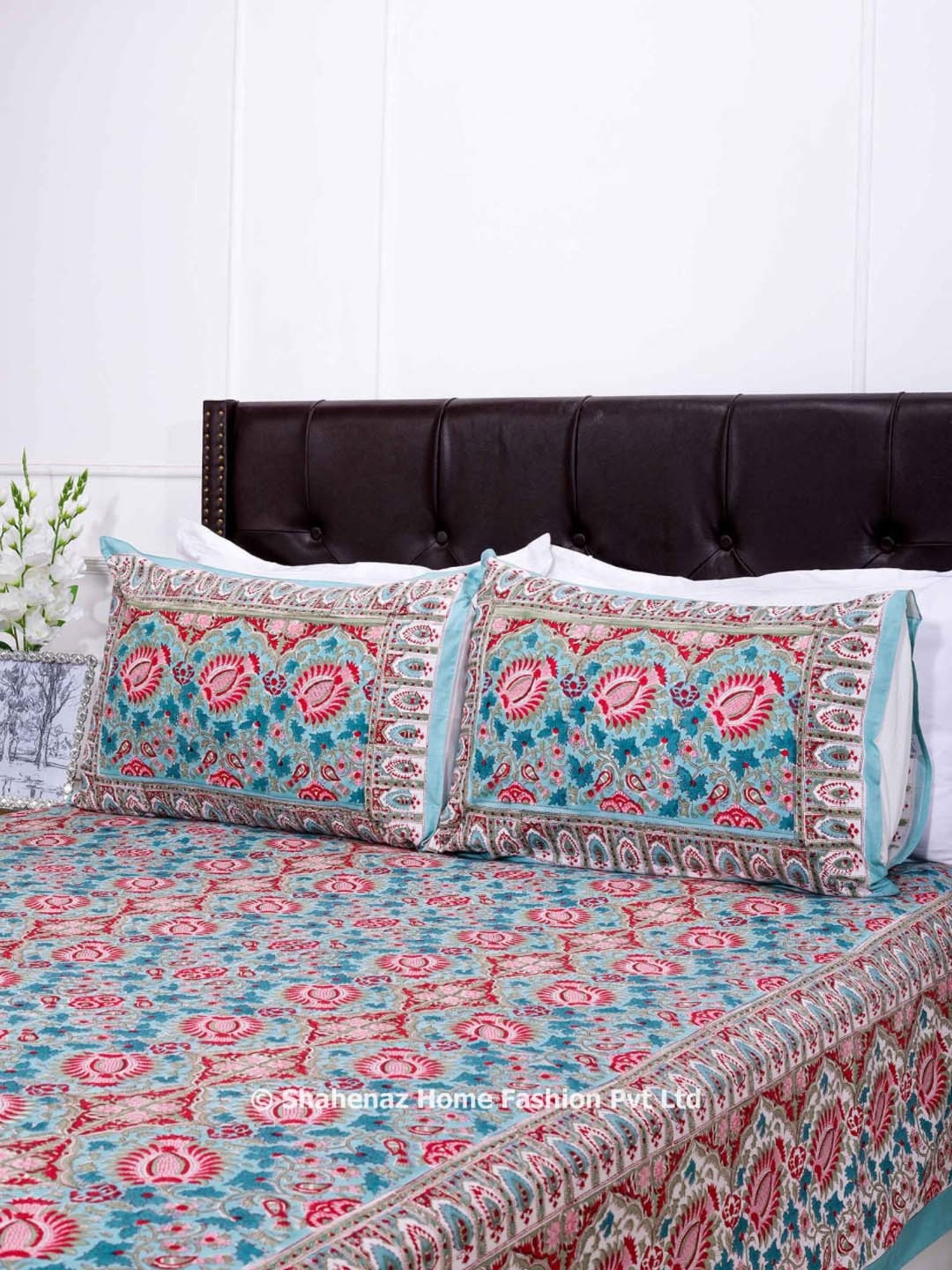 Shahenaz Blue & Pink 120 TC Cotton Camerina Single Bedsheet with 1 Pillow Cover