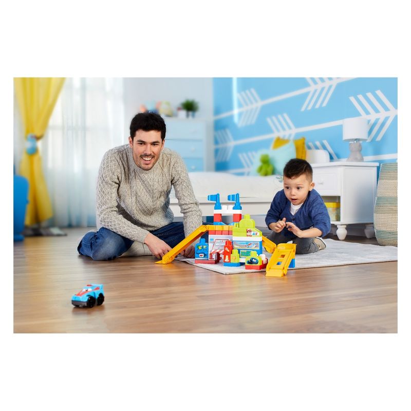 Mega Bloks First Builders Race Car Garage Construction Set