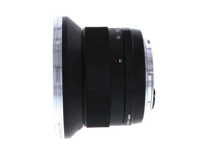 Zeiss Distagon T* 18mm f/3.5 ZE Wide Angle Lens (Canon EOS-Mount)