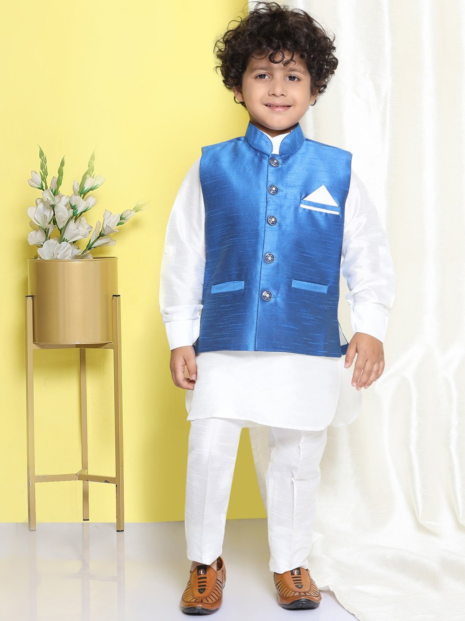 AJ Dezines Kids White & Blue Solid Full Sleeves Kurta, Trousers with Waistcoat