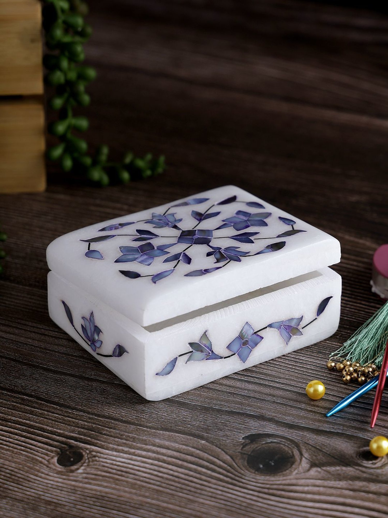 Aapno Rajasthan Blue & White Marble Jewellery Box