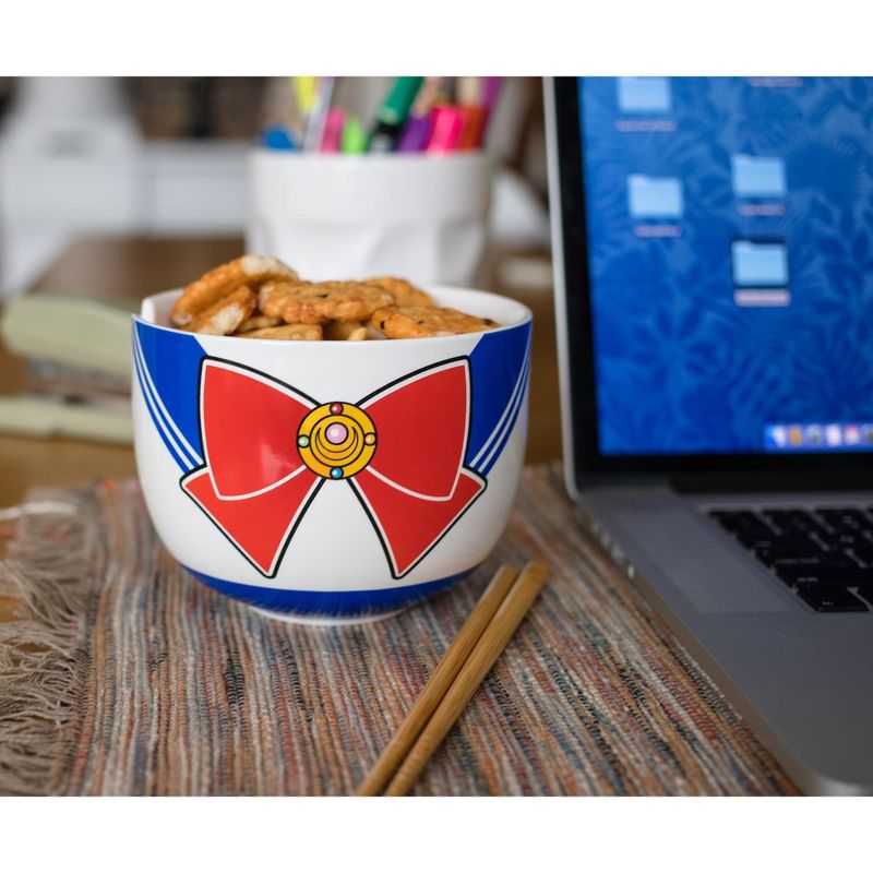 Just Funky Sailor Moon Japanese Dinnerware Set | 16-Ounce Ramen Bowl, Chopsticks