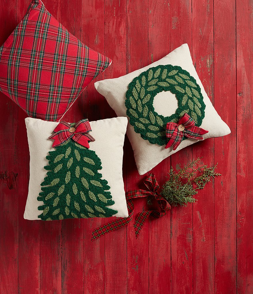 Mud Pie Classic Christmas Collection Tree Hooked Wool Pillow