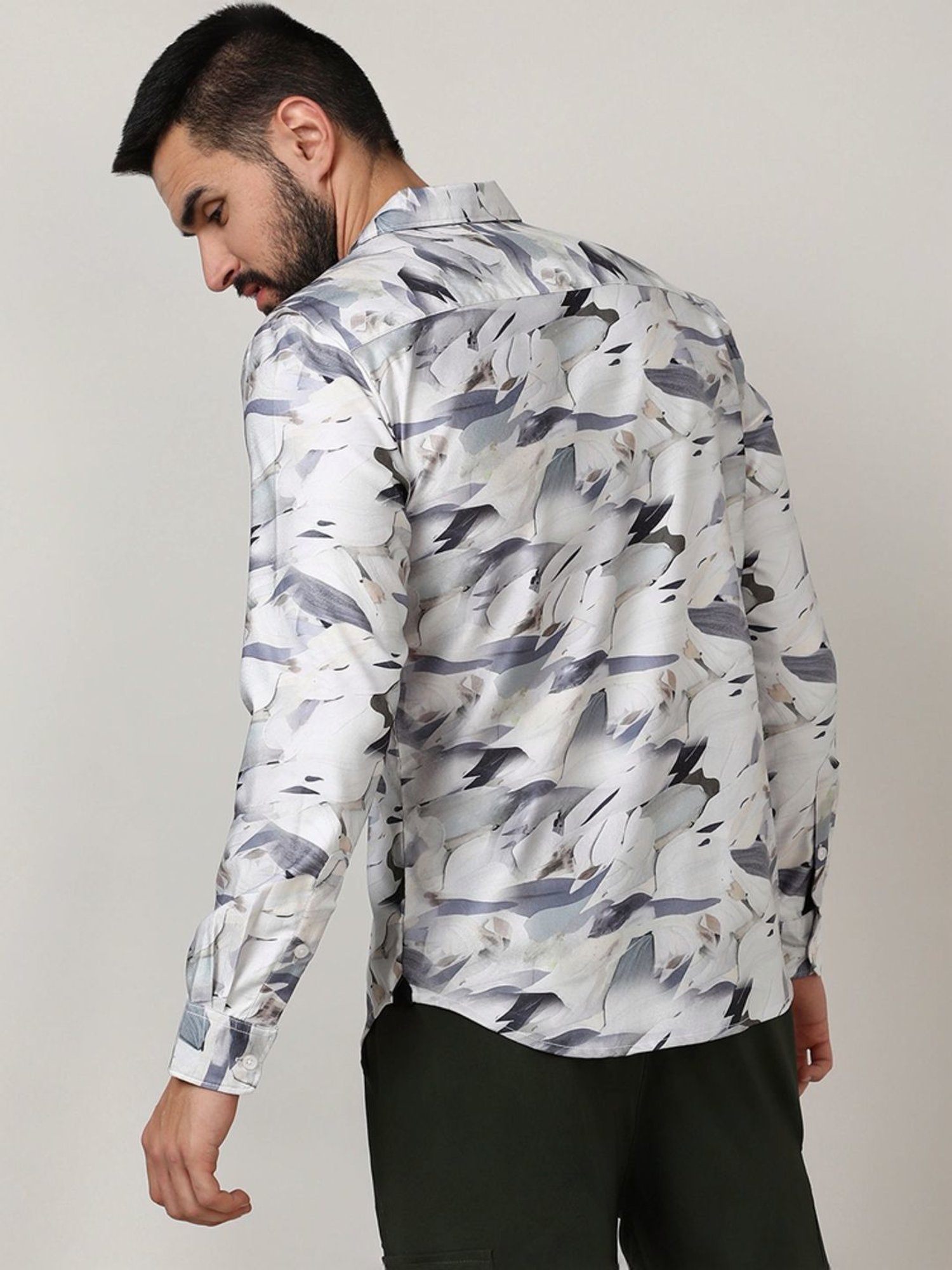 Campus Sutra Grey Regular Fit Printed Shirt