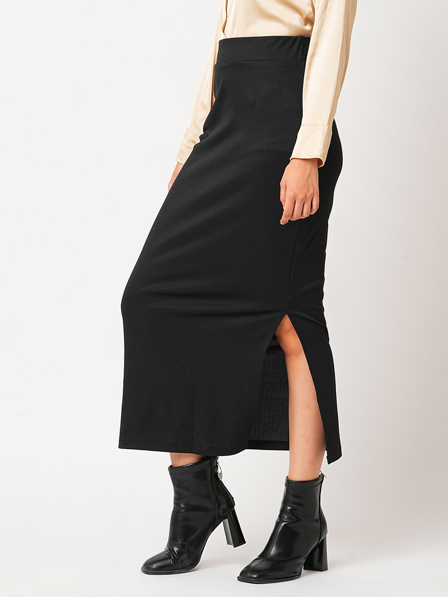 Globus Black Self Design Maxi Skirt