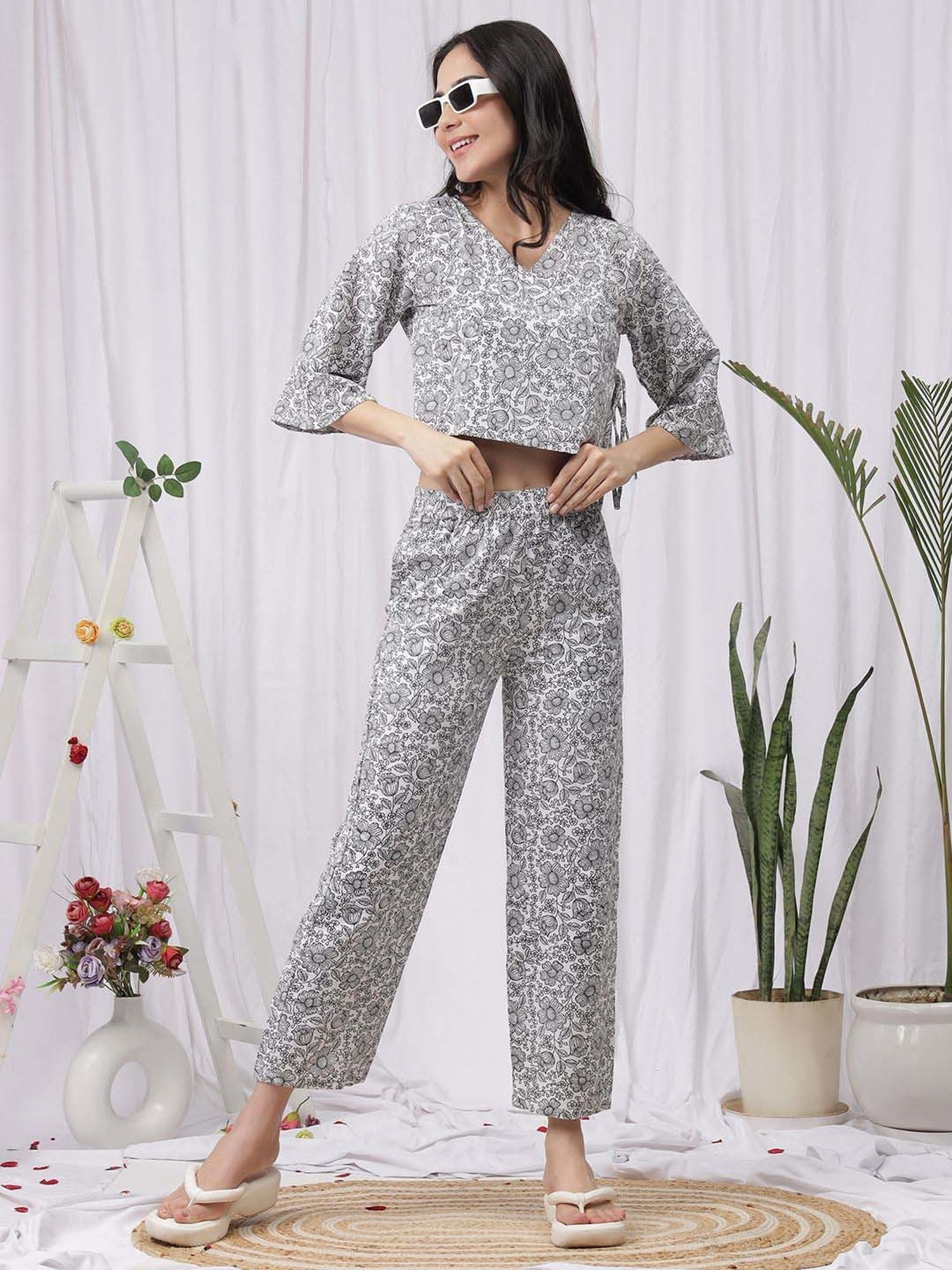 NEUDIS Black & White Cotton Printed Crop Top and Pant Set