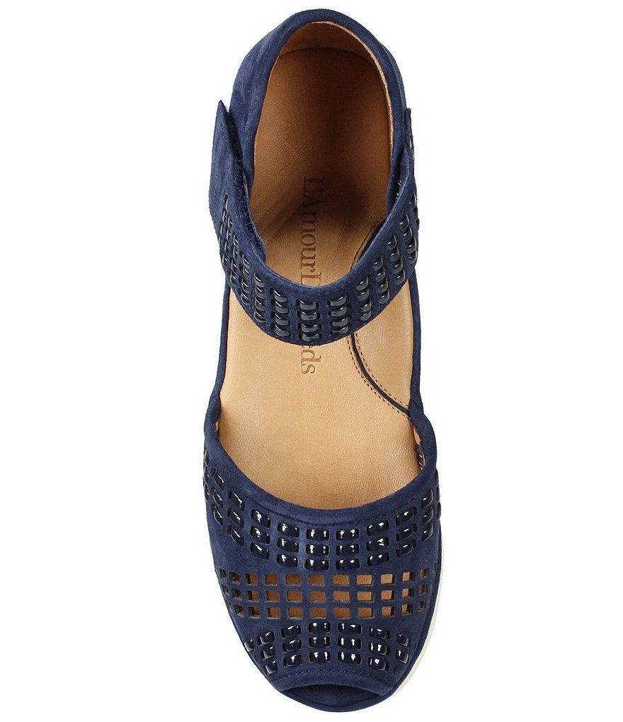 L'Amour Des Pieds Amalsinda Suede Patent Weave Platform Sandals