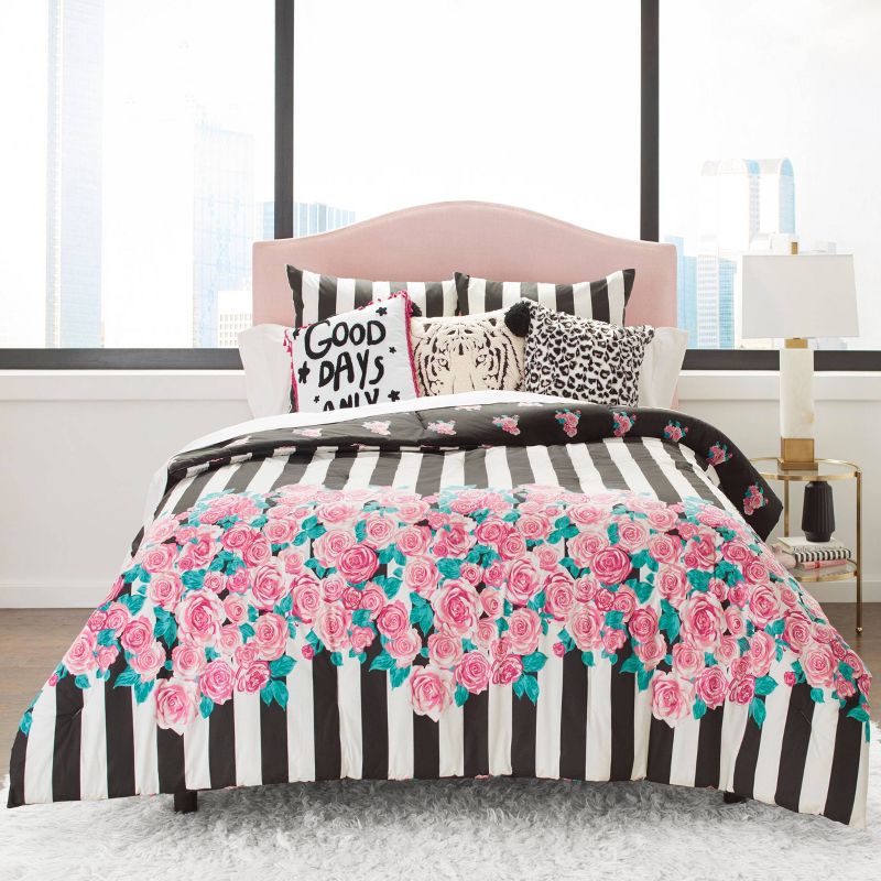 Betseyville 20" X 20" Betseys Leopard Throw Pillow Pink