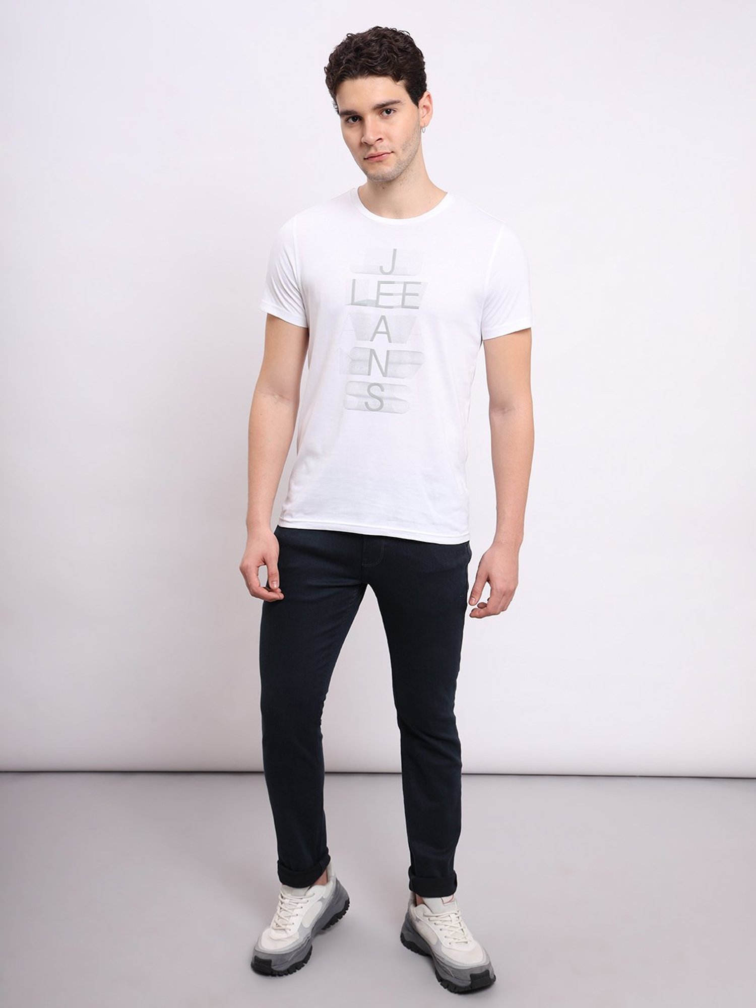Lee White Slim Fit Graphic Print Cotton Crew T-Shirt