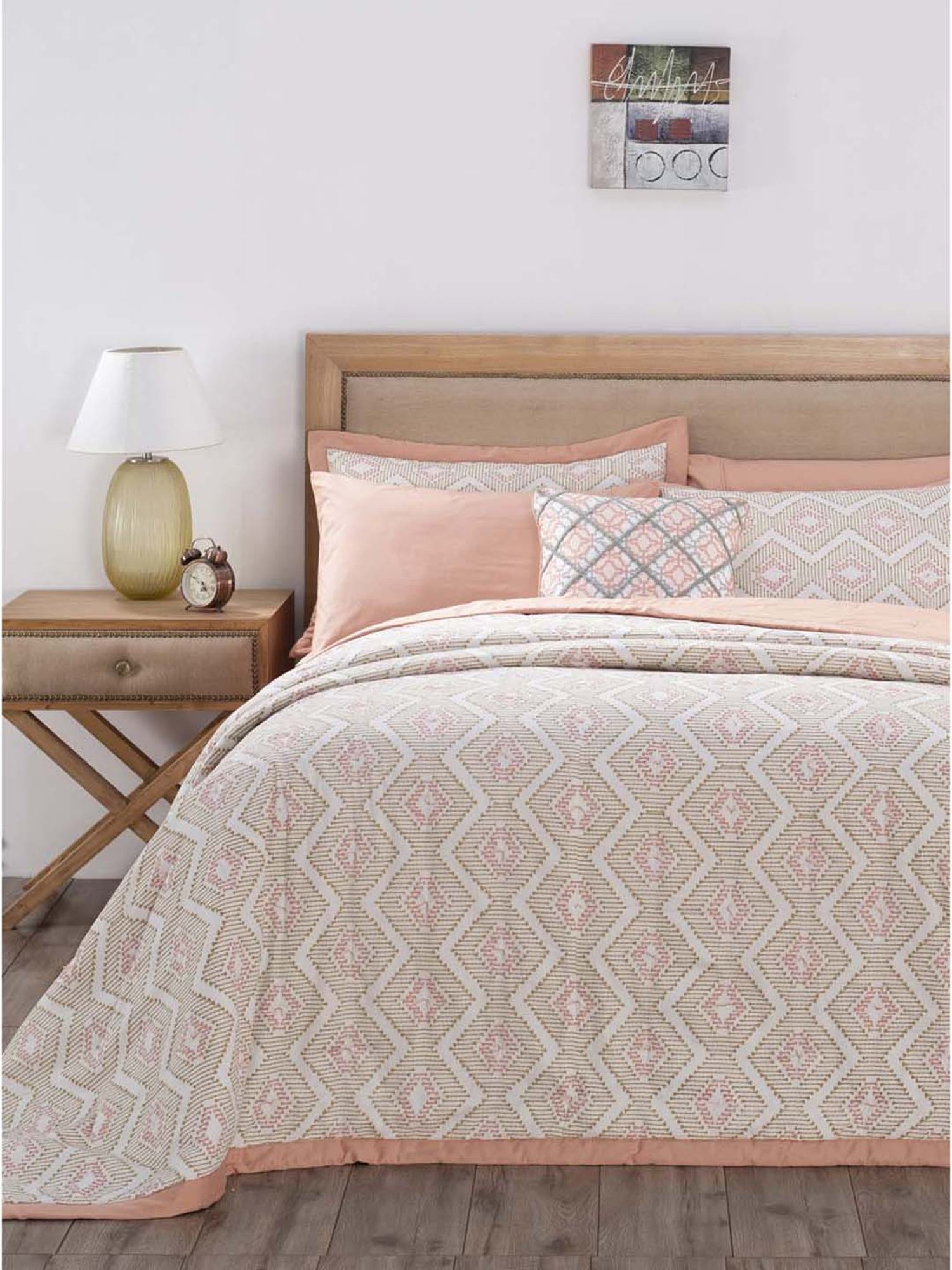 Maspar White & Peach 100% Cotton 210 TC Double Quilt Set