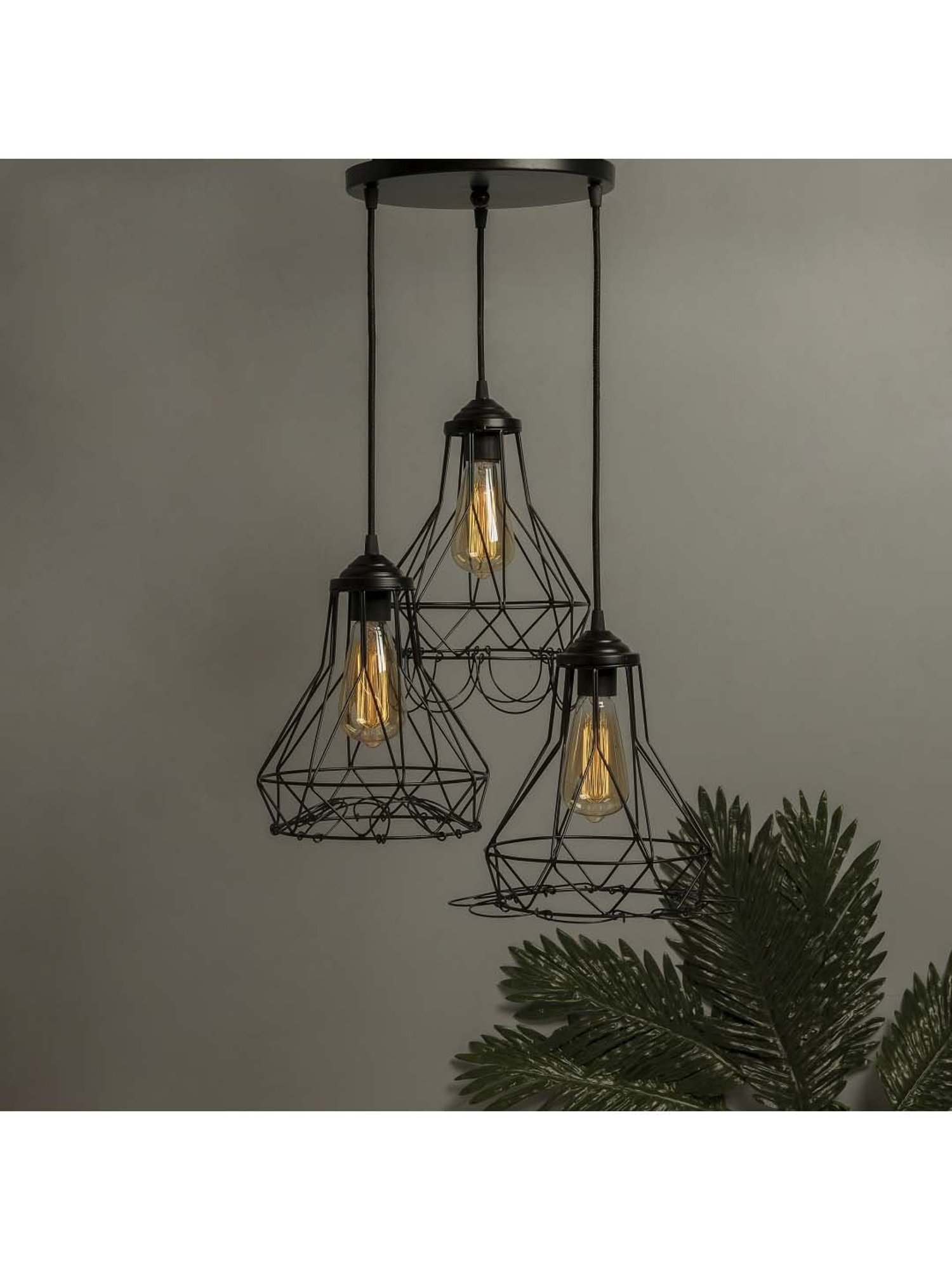 Homesake 3-Lights Round Cluster Black Metal Diamond Pendant Light - Set of 1 (Bulb not included)