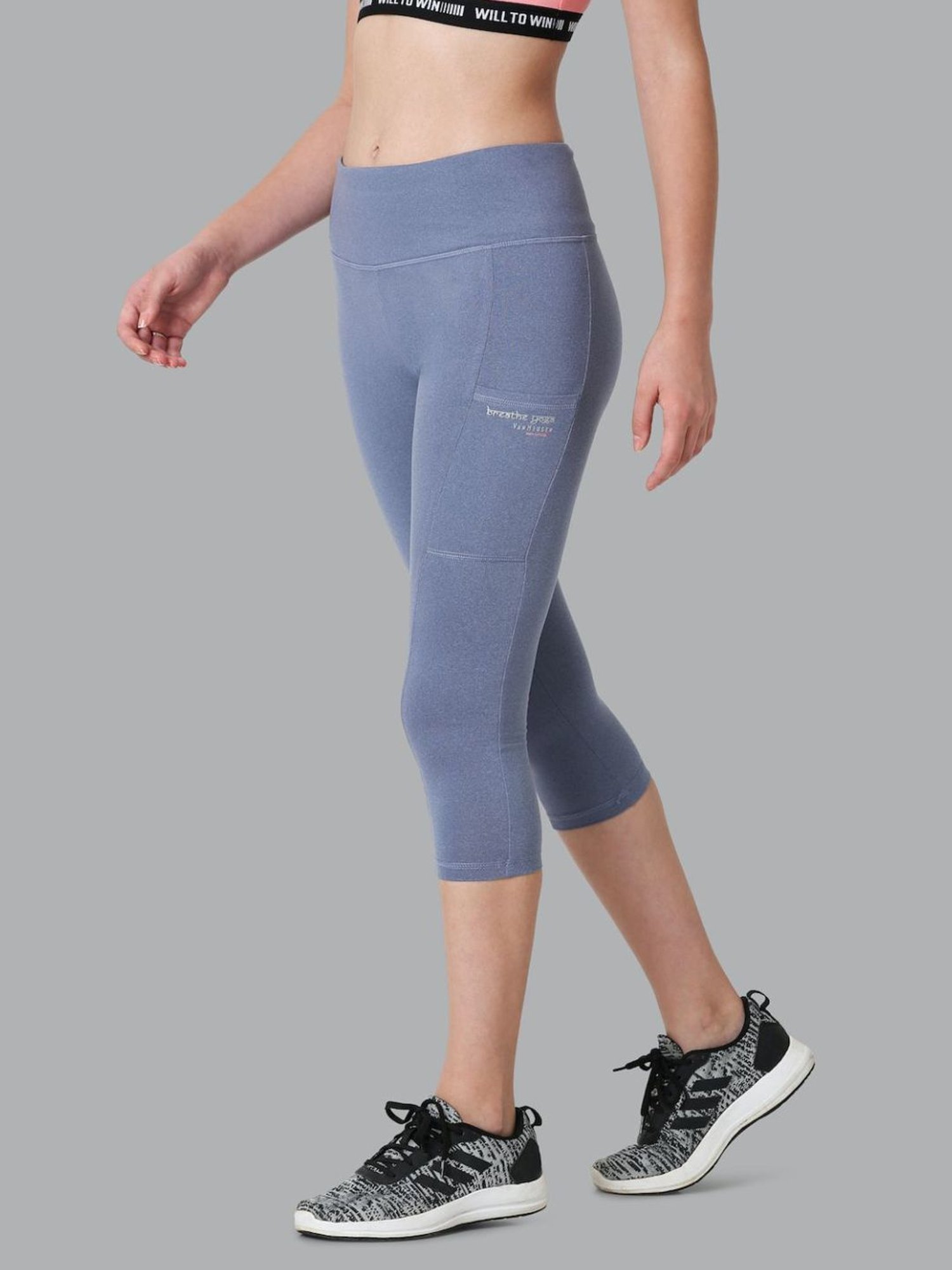 KENDALL + KYLIE Black High Rise Capris