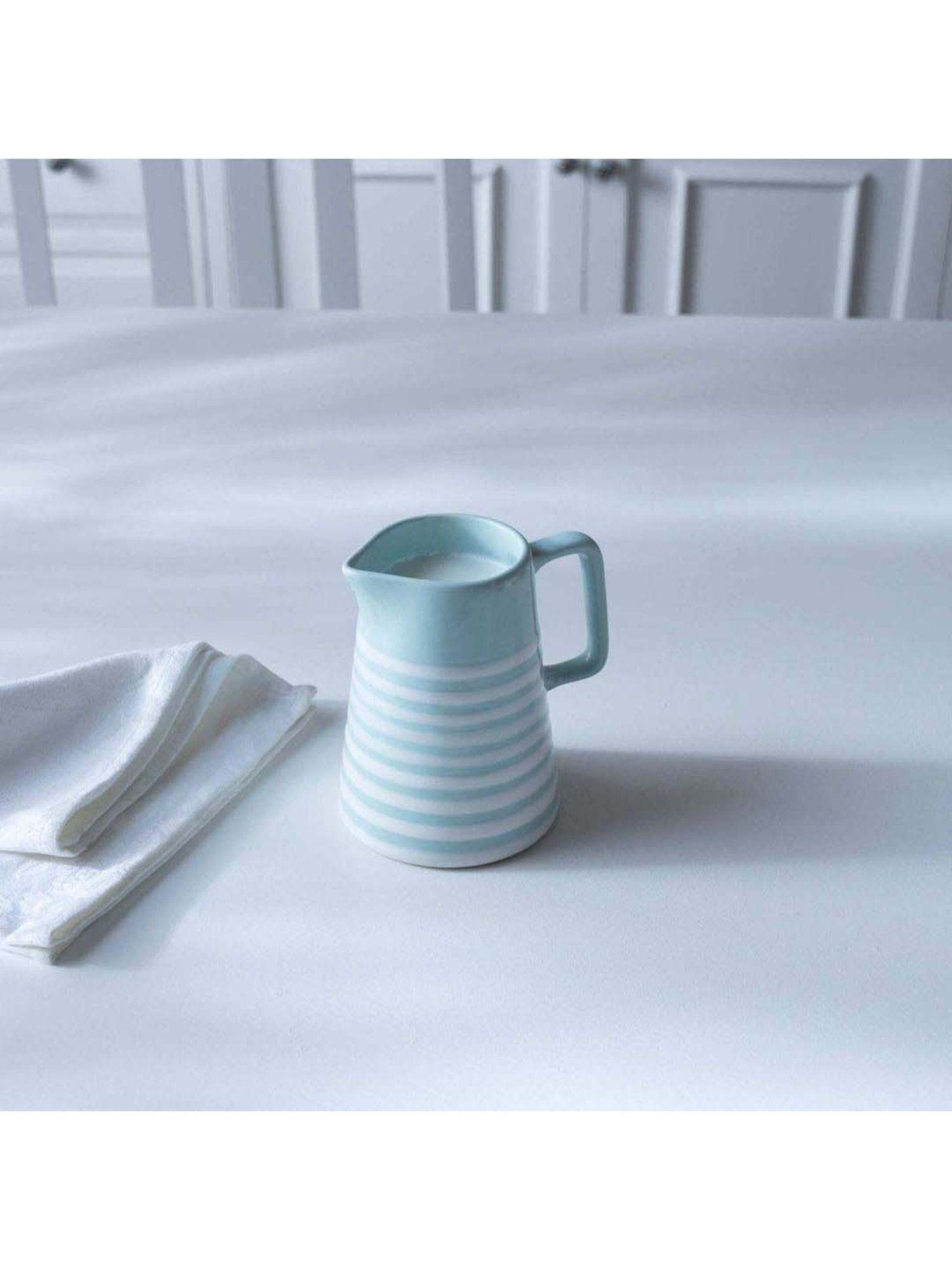 Pasabahce Transparent Victorian Caraffe Pitchers (1.18 L)