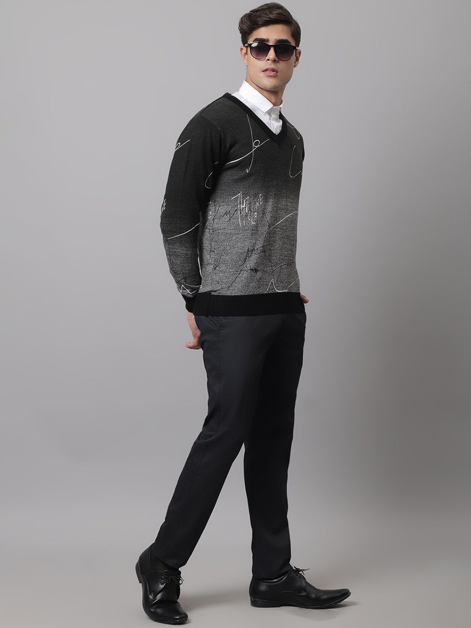 Cantabil Grey Regular Fit Printed Sweater