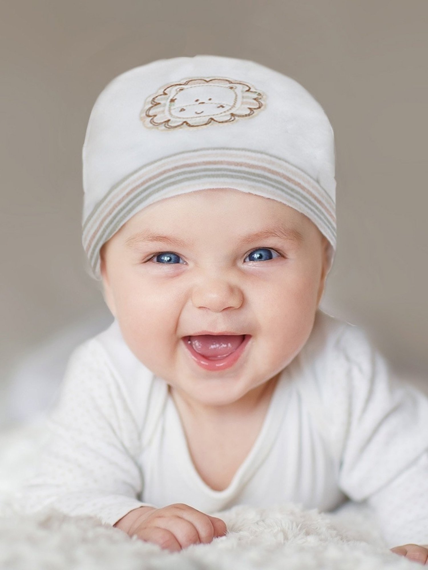 Baby Moo Kids White & Beige Cotton Applique Cap