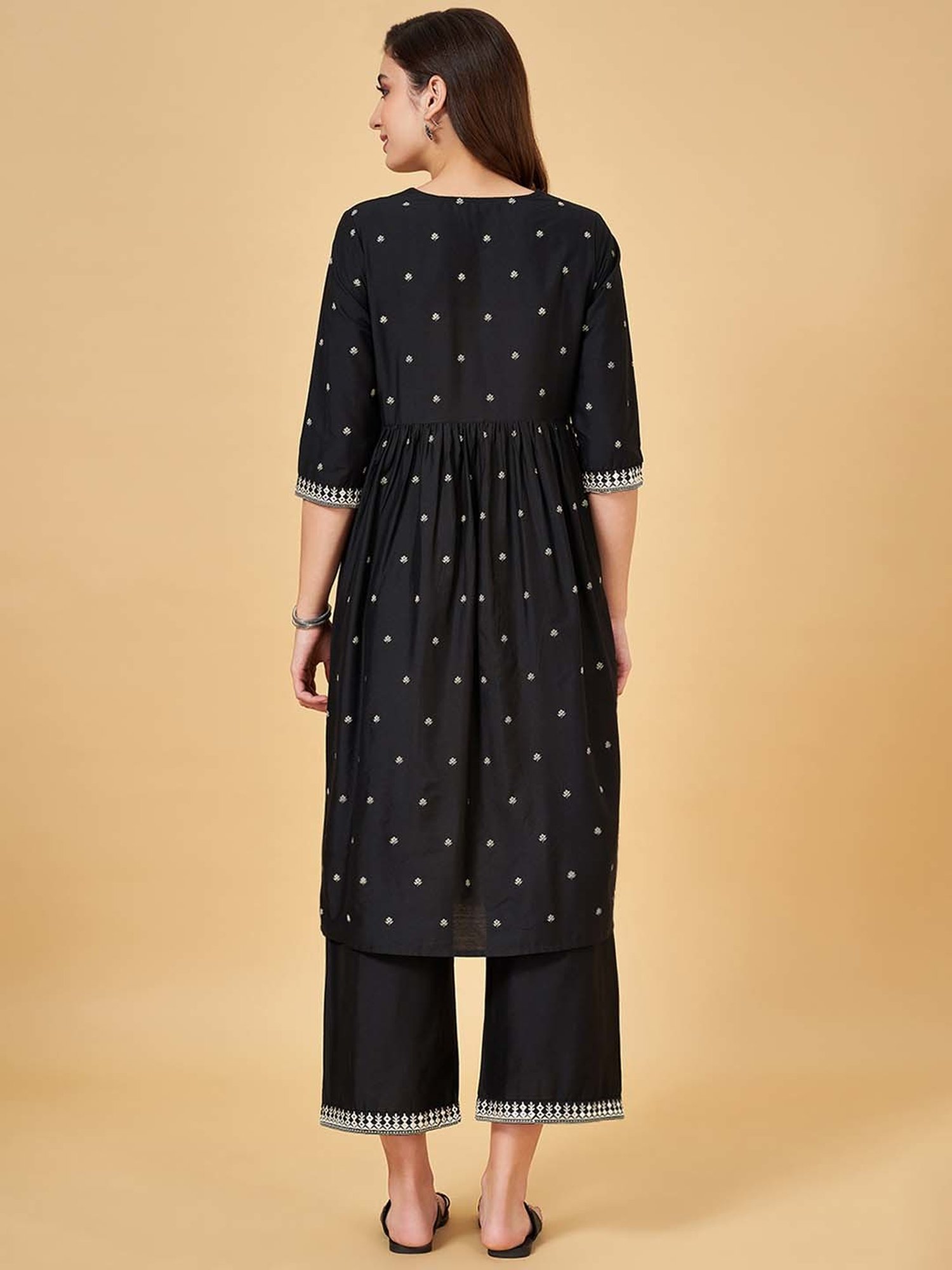 Rangmanch by Pantaloons Black Embroidered Kurta Palazzo Set