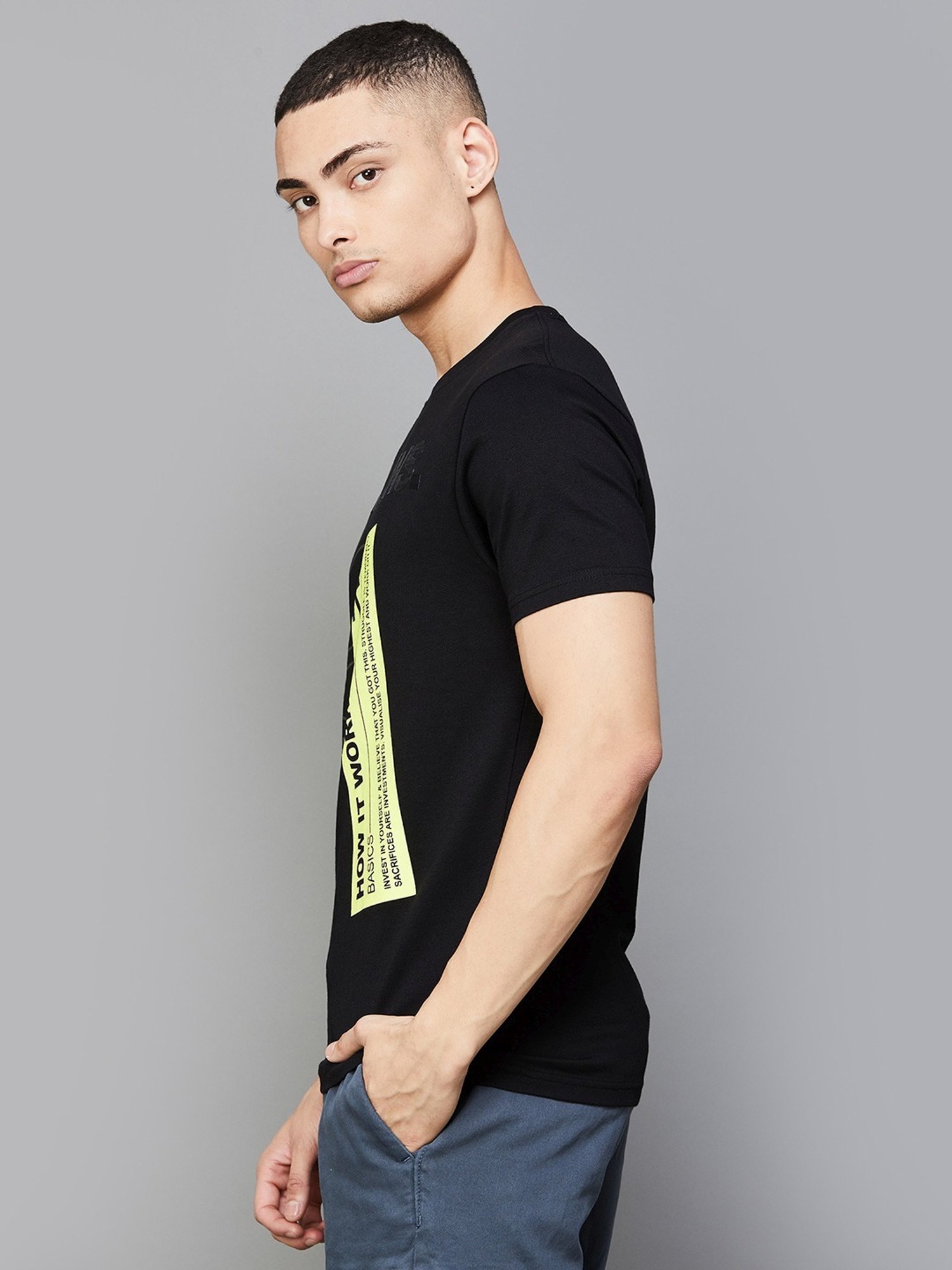 Bossini Black Cotton Regular Fit Printed T-Shirt