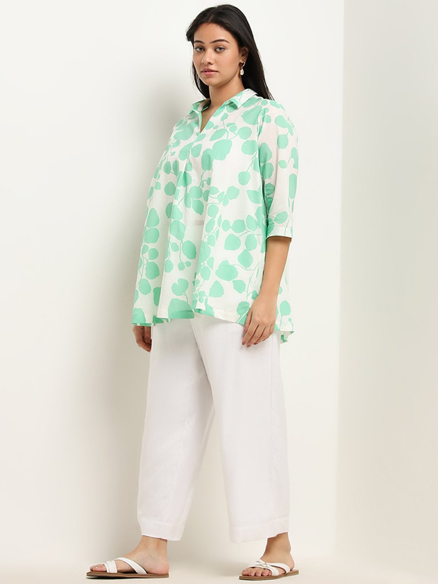 Diza by Westside Light Green Foliage Printed Straight Cotton Kurti