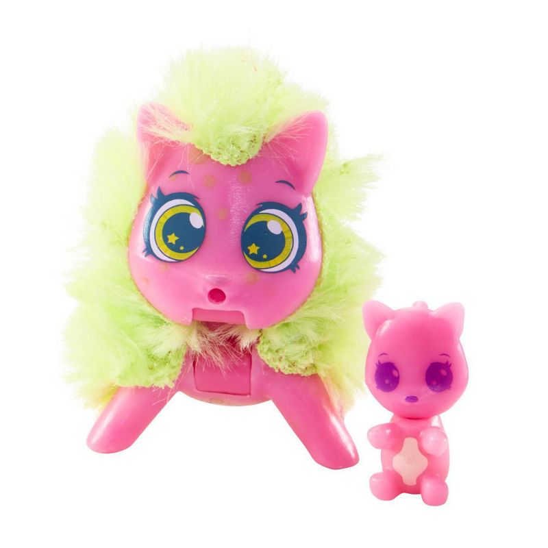 Little Live Pets Scruff Surprise Vet Rescue Families Bed Set