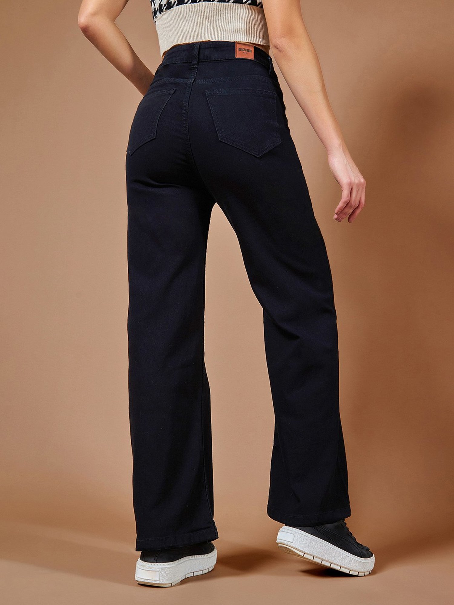 DOLCE CRUDO Black High Rise Stretchable Jeans