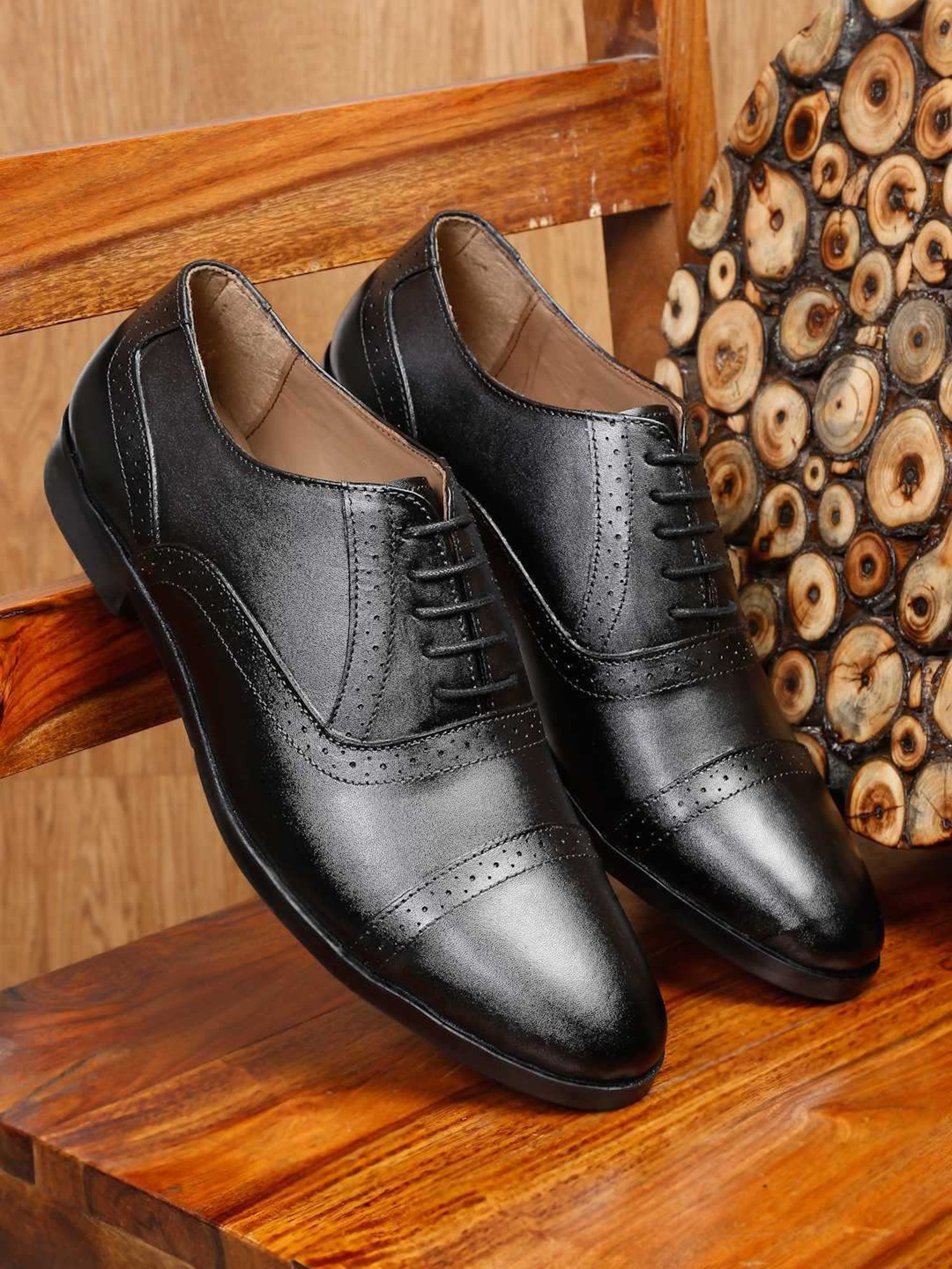 Teakwood Leathers Men's Black Oxford Shoes