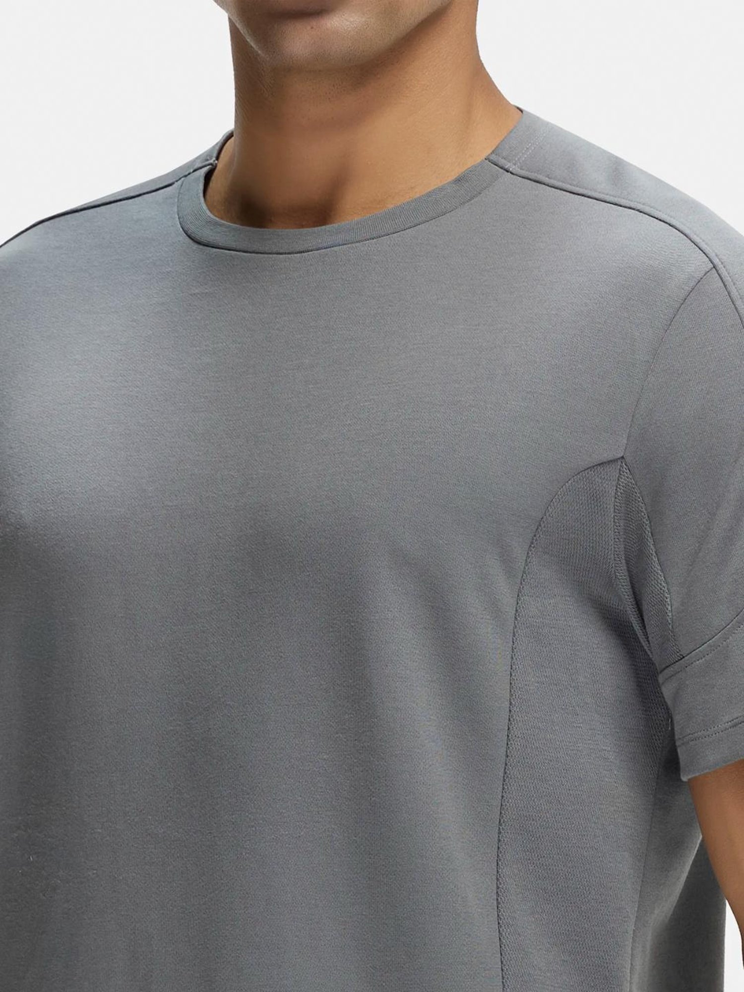 Jockey MV01 Grey Super Combed Cotton Half Sleeves T-Shirt with Stay Fresh Treatment