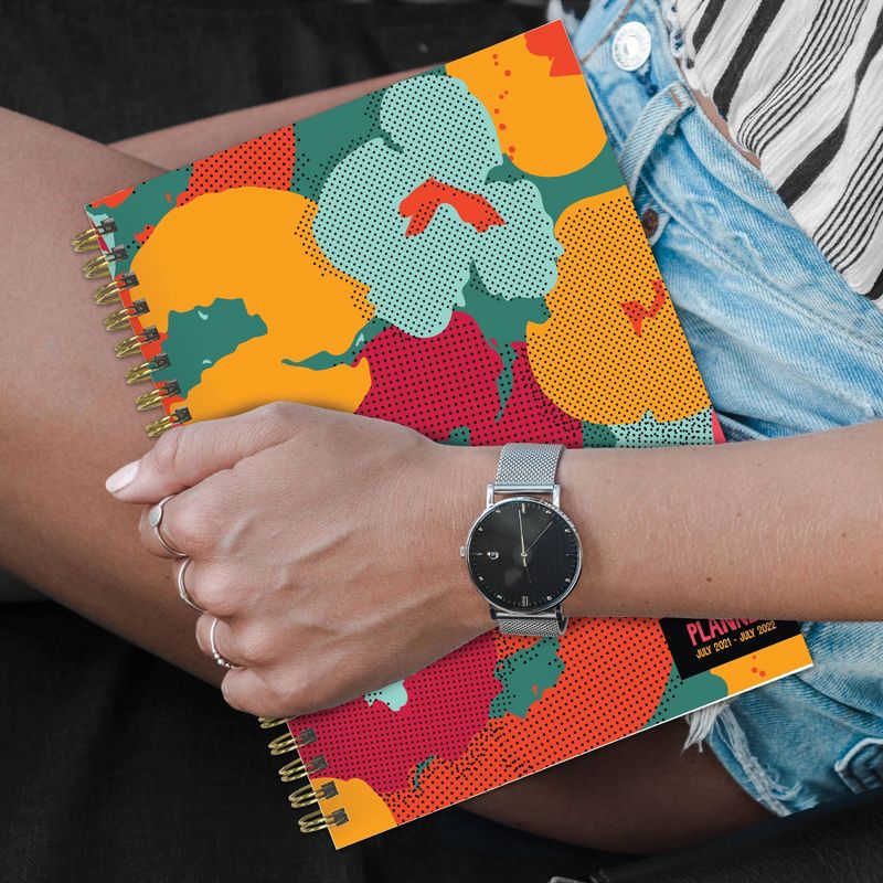 2021-22 Academic Planner 6" x 8" Halftone Flowers Daily/Weekly/Monthly - The Time Factory