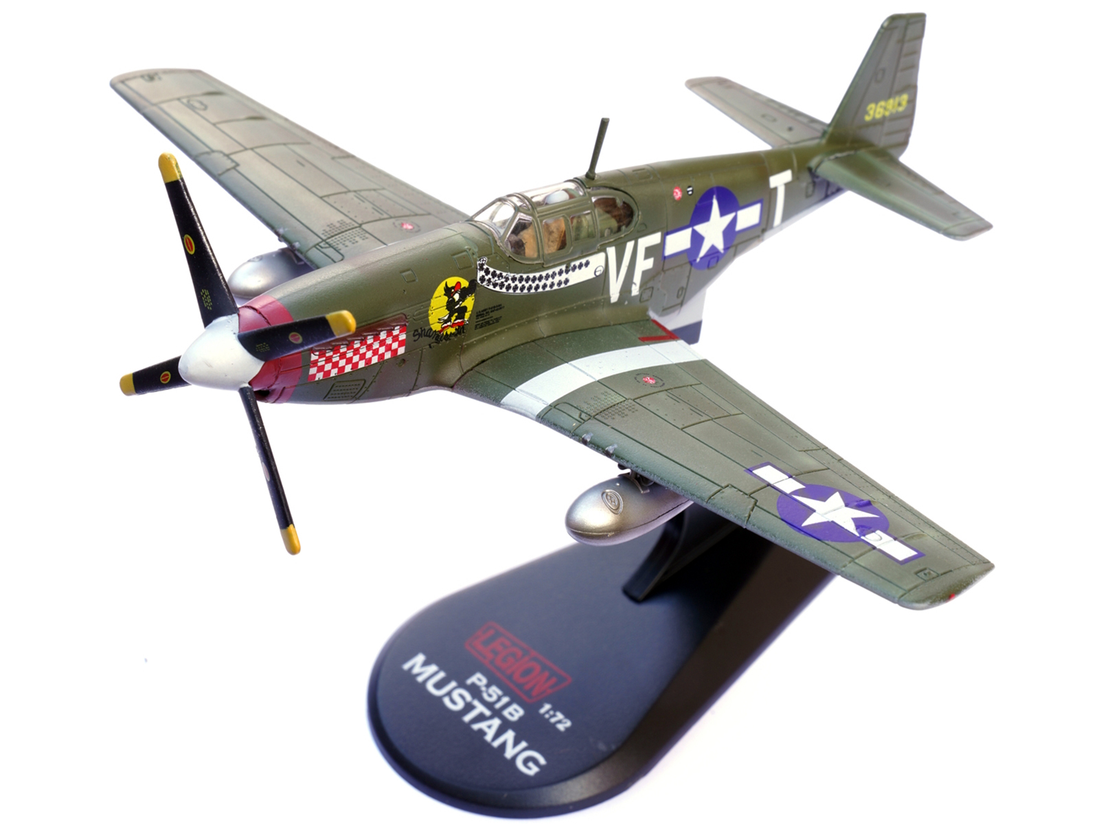 North American P-51D Mustang Fighter Aircraft "Lt. Col. McComas 118th Tactical Reconnaissance Squadron 23rd Fighter Group China" (1945) United States Army Air Force "Air Power Series" 1/48 Diecast Model by Hobby Master
