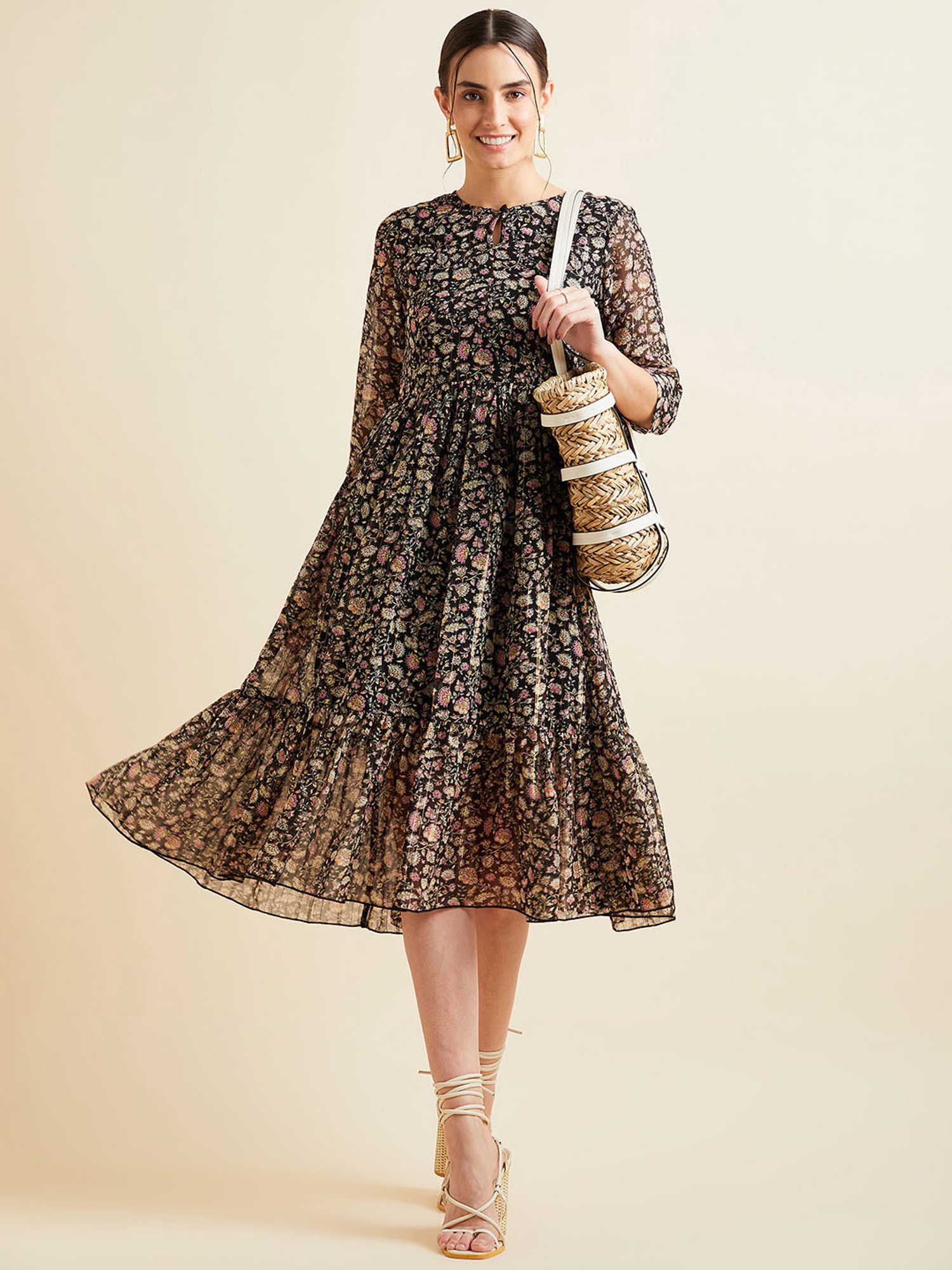 PANIT Black Floral Print Ethnic Dress