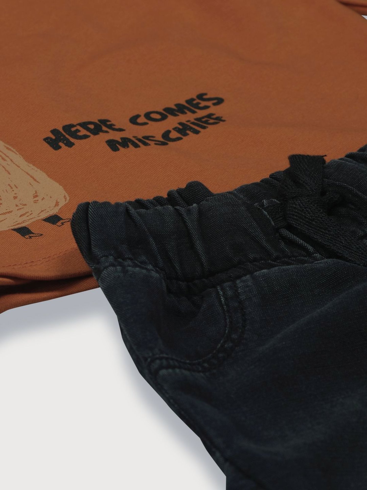 GJ baby Kids Brown & Black Cotton Graphic Full Sleeves T-Shirt Set