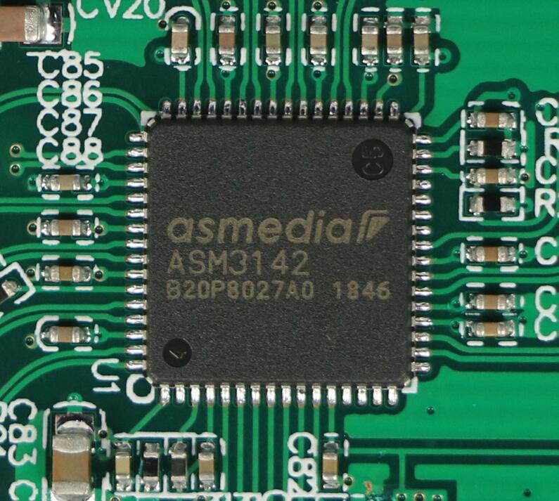 iStarUSA DD-666-2U-M 2U PCIe x16 to PCIe x16 Riser Card Middle Position