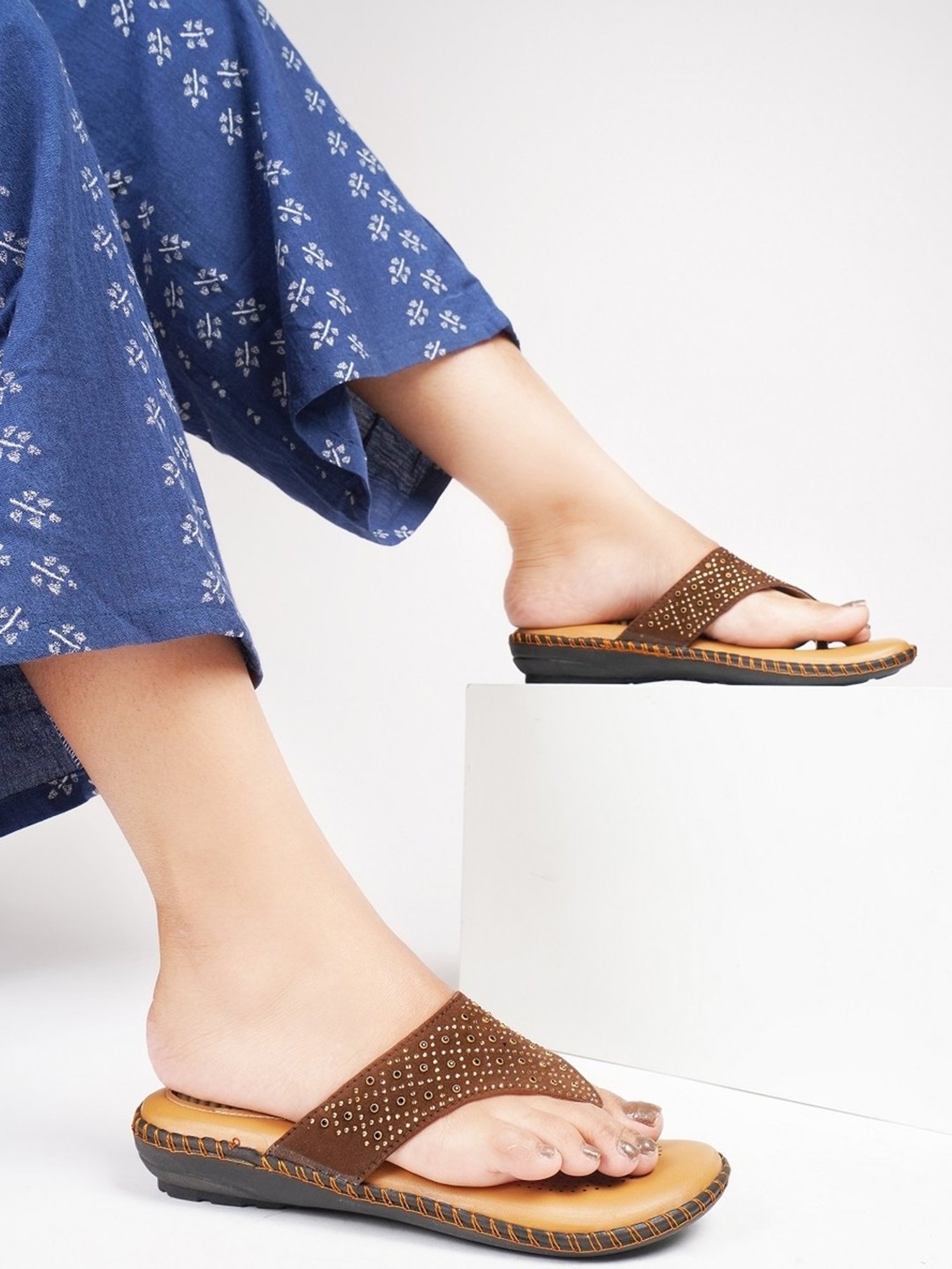 The White Pole Women's Dark Brown Thong Sandals