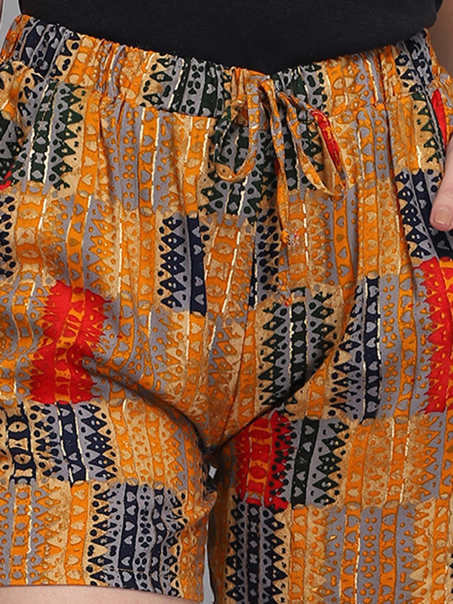 Aditi Wasan Multicolor Printed Shorts