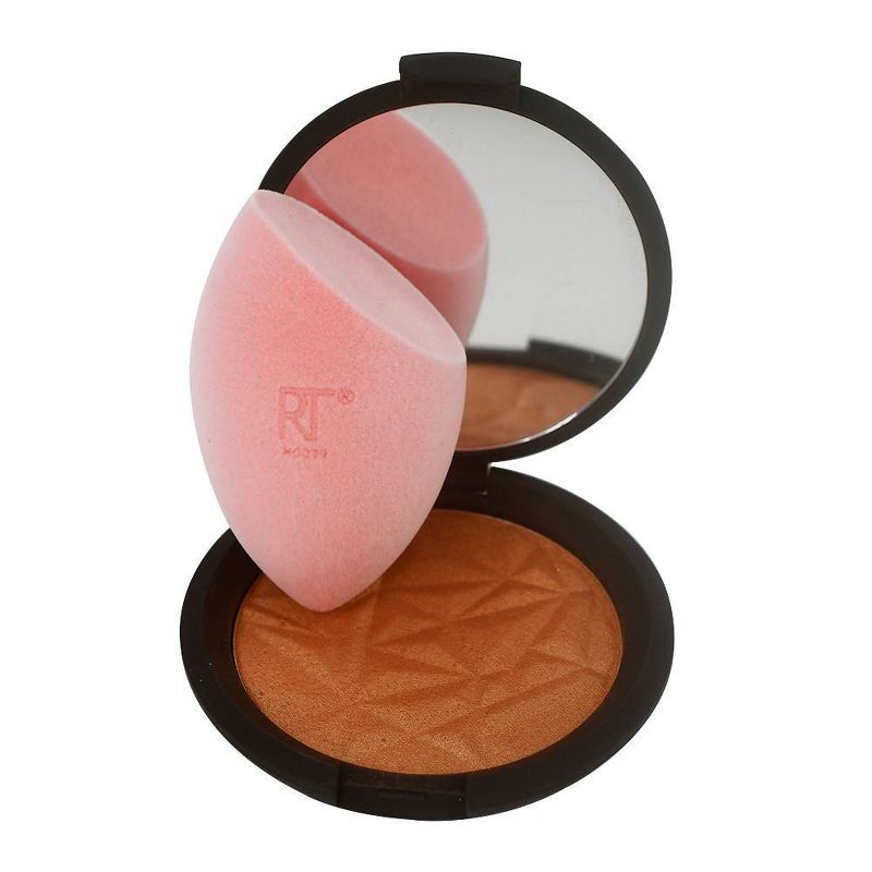 Real Techniques Miracle Powder Sponge - 1oz