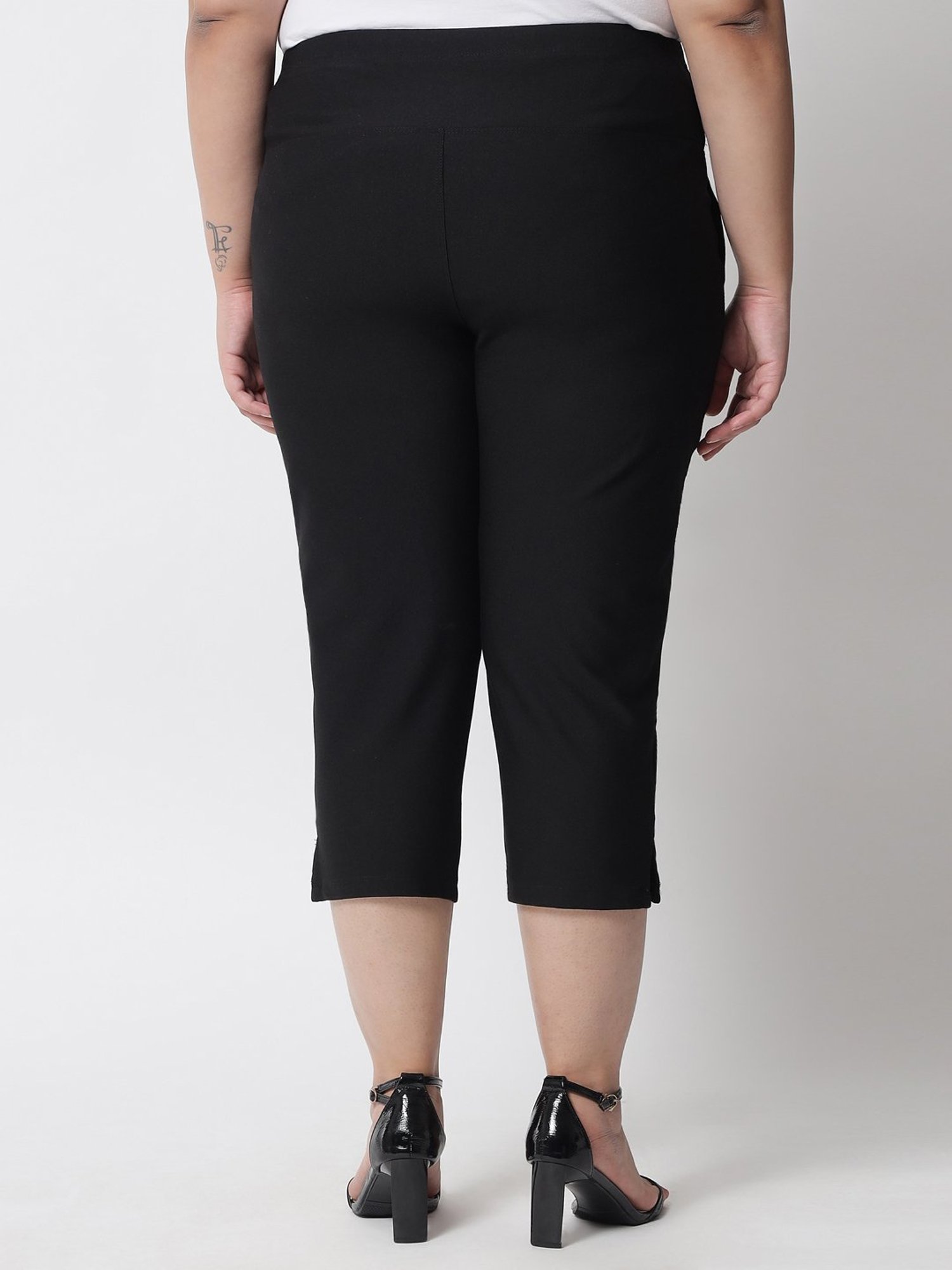 Amydus Black High Rise Capris