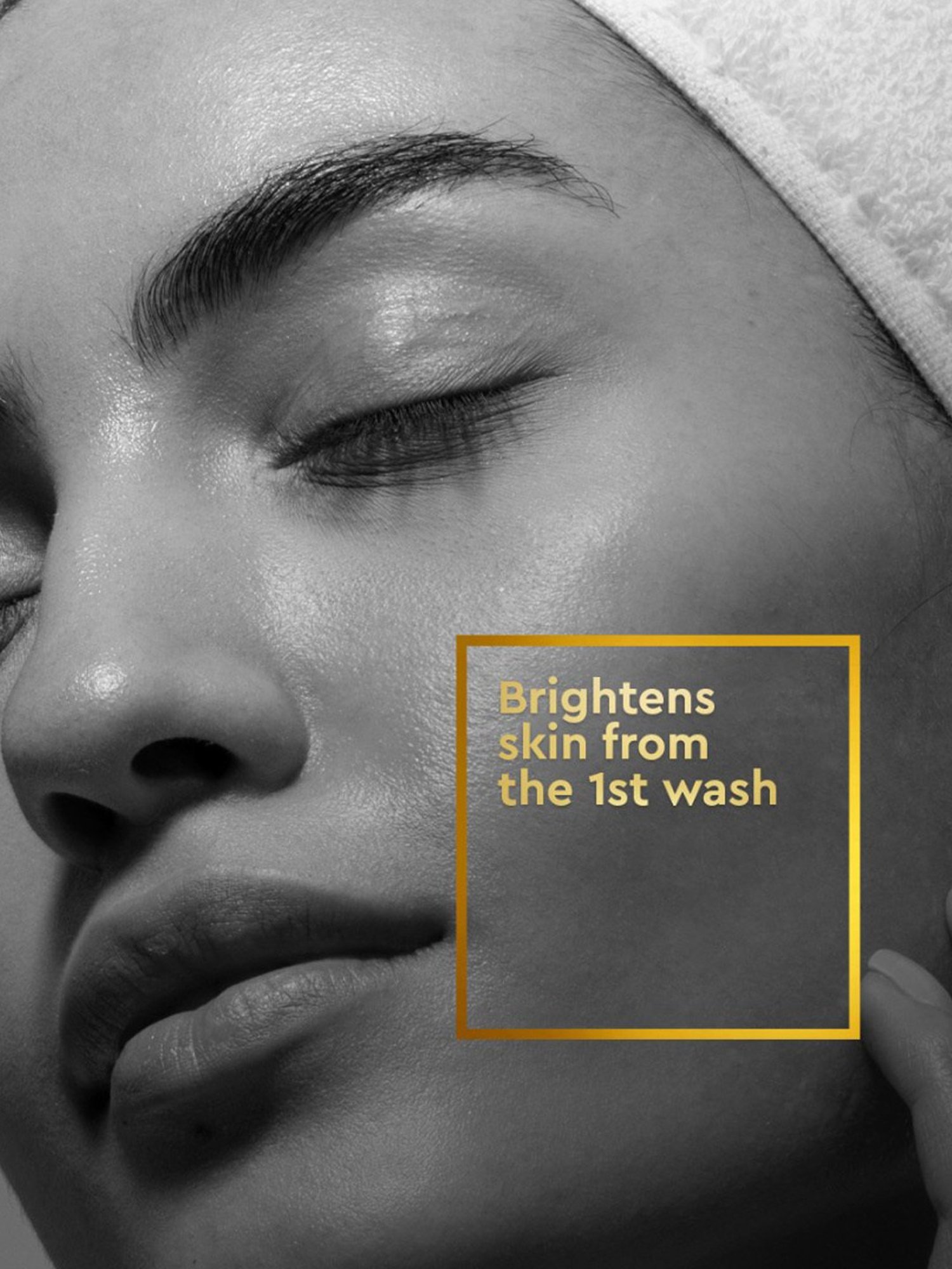 VLCC Clinic Pro Brightening Face wash - 150 ml