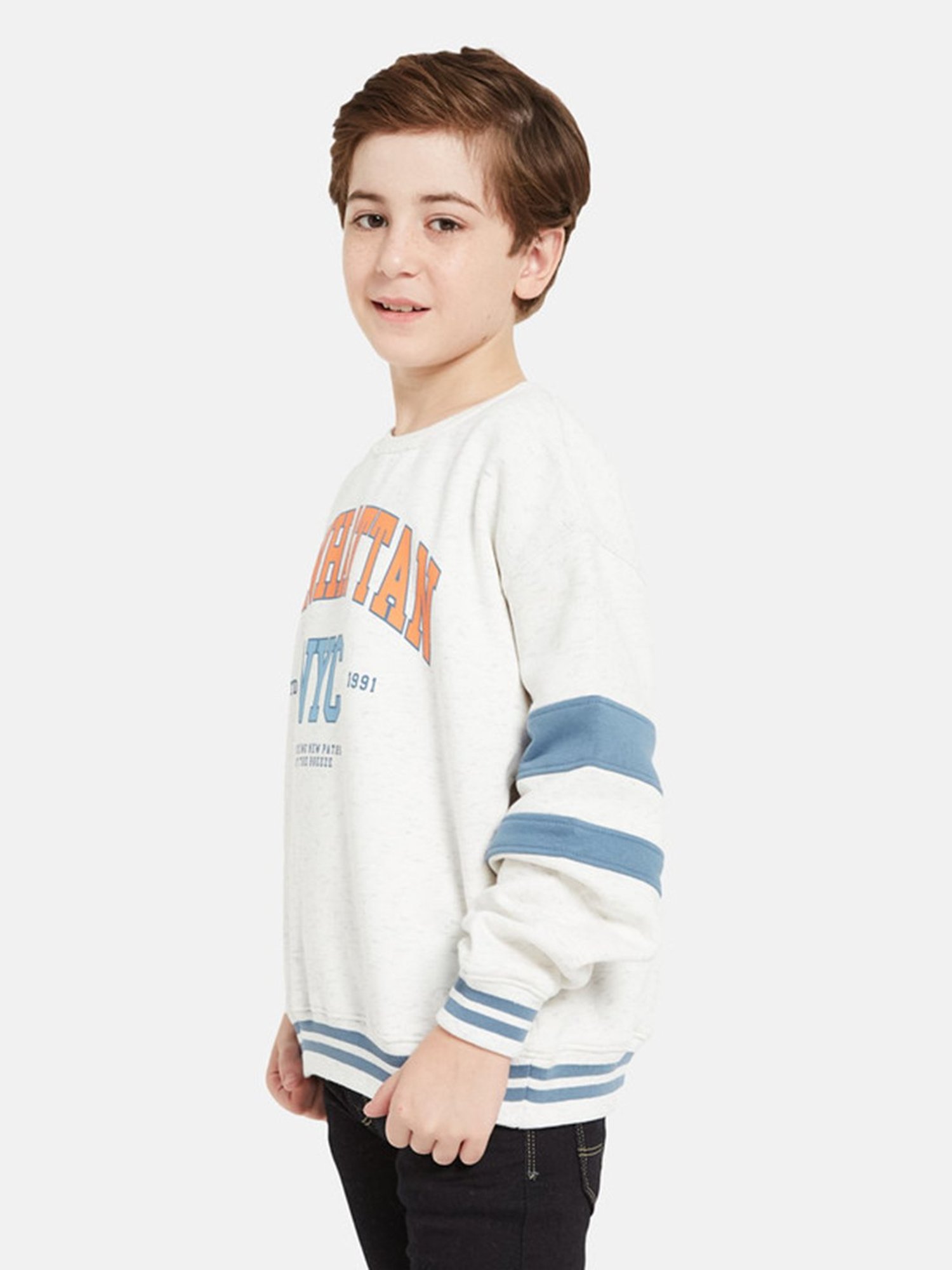 Octave Kids White Graphic Print Full Sleeves Sweatshirt