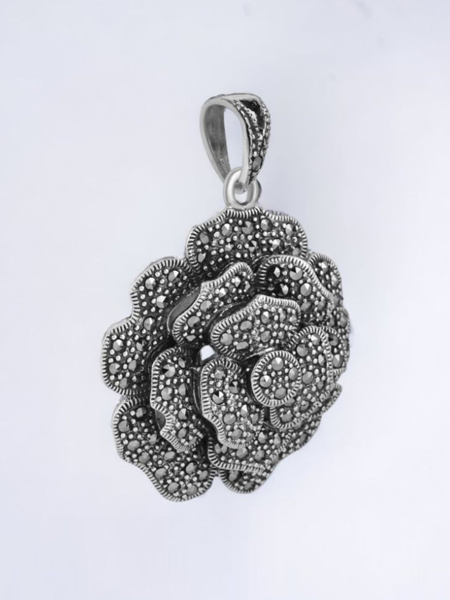 Rihi by P.C. Chandra Jewellers 92.5 Sterling Silver Oxidized Flower Pendant for Women & Girls