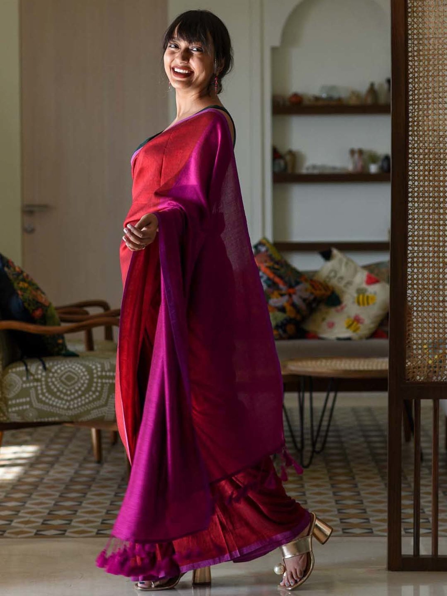 Suta Maroon & Purple Woven Saree